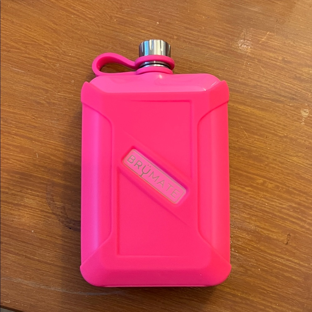 Brumate Hot Pink Flask